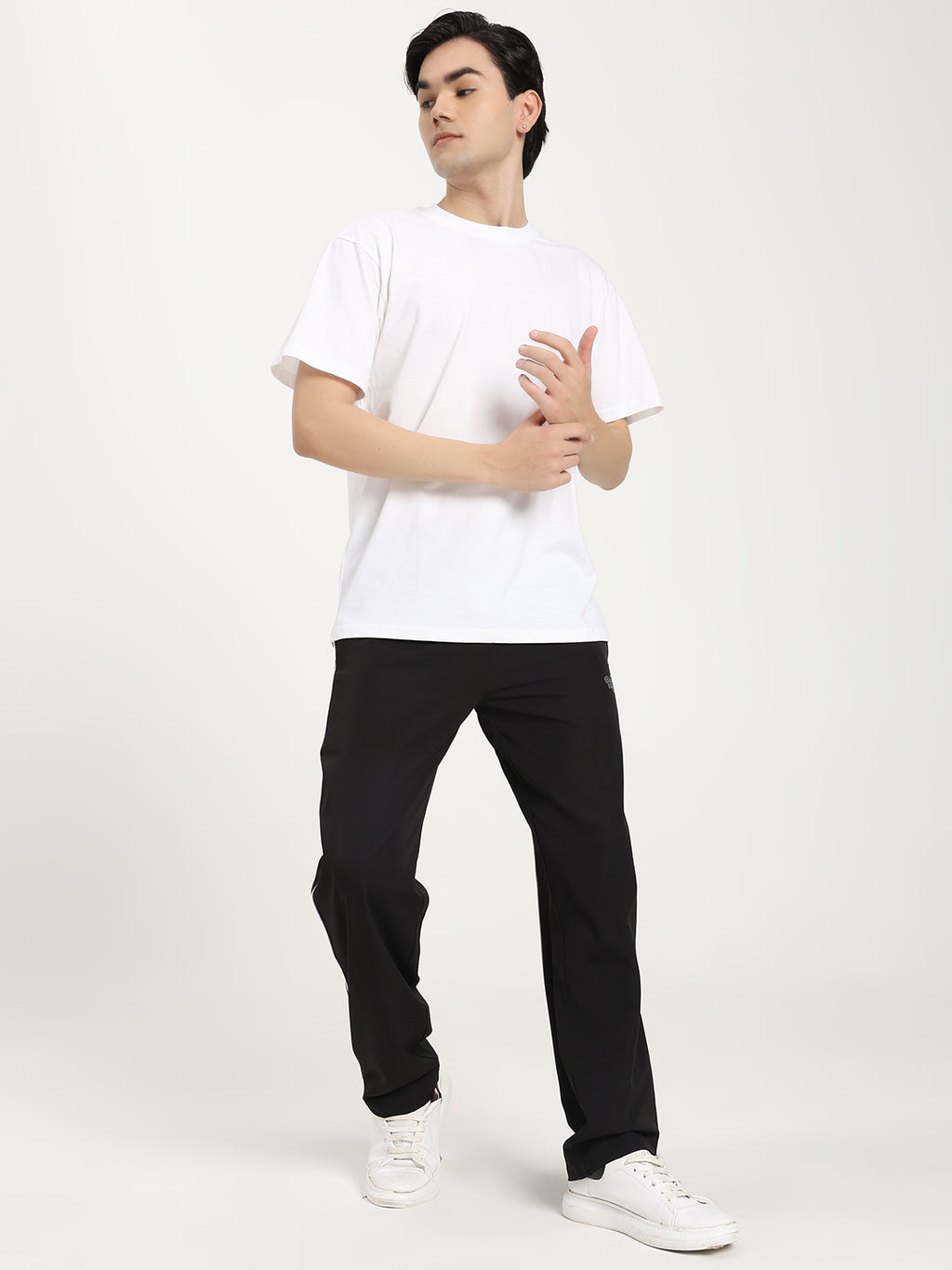 Men Regular Fit Track Pant with Contrast Side Piping and Drawstring Waist