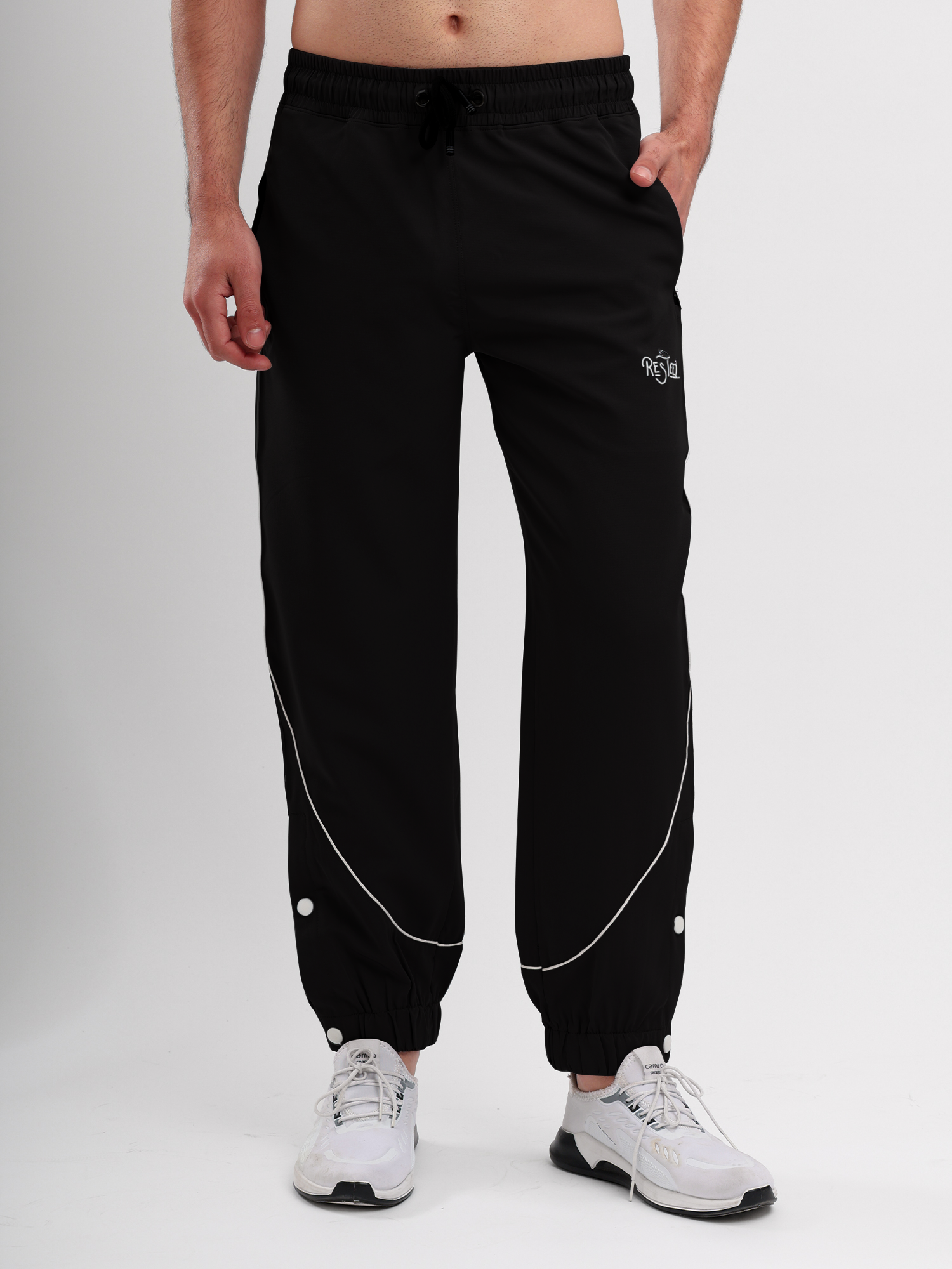 Men Active Jogger Track Pant with Reflective Piping Elastic Cuff and Zip Pockets