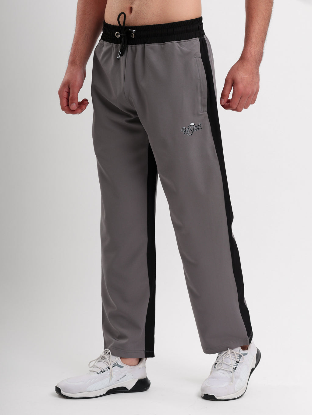 Men Regular Fit Track Pant with Contrast Side Panels and Elastic Waist