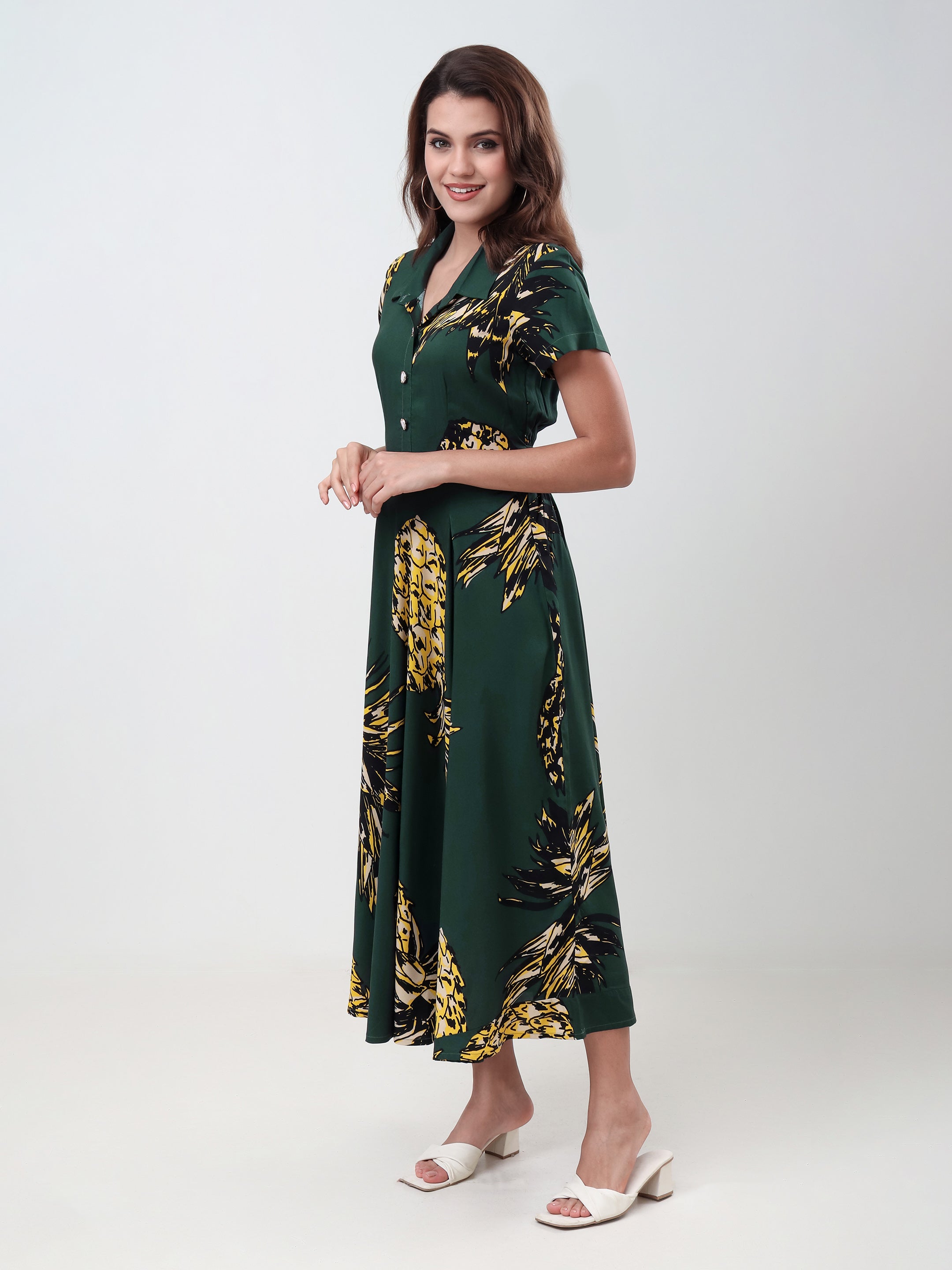 Women's Printed Collared A-Line Midi Dress with Short Sleeves & Button Detail