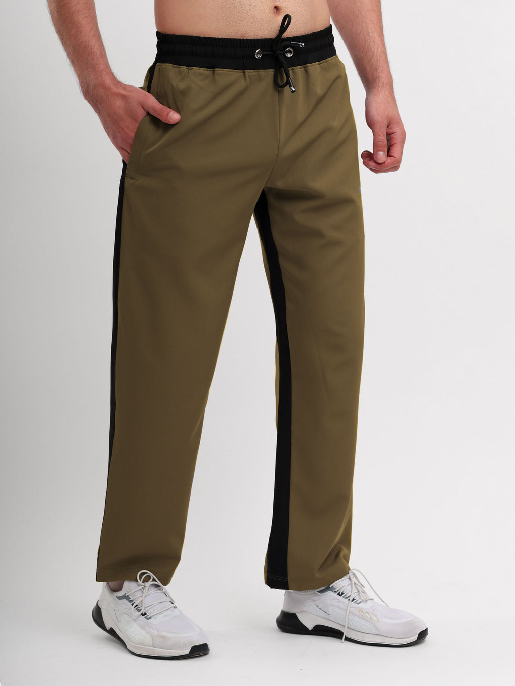 Men Regular Fit Track Pant with Contrast Side Panels and Elastic Waist