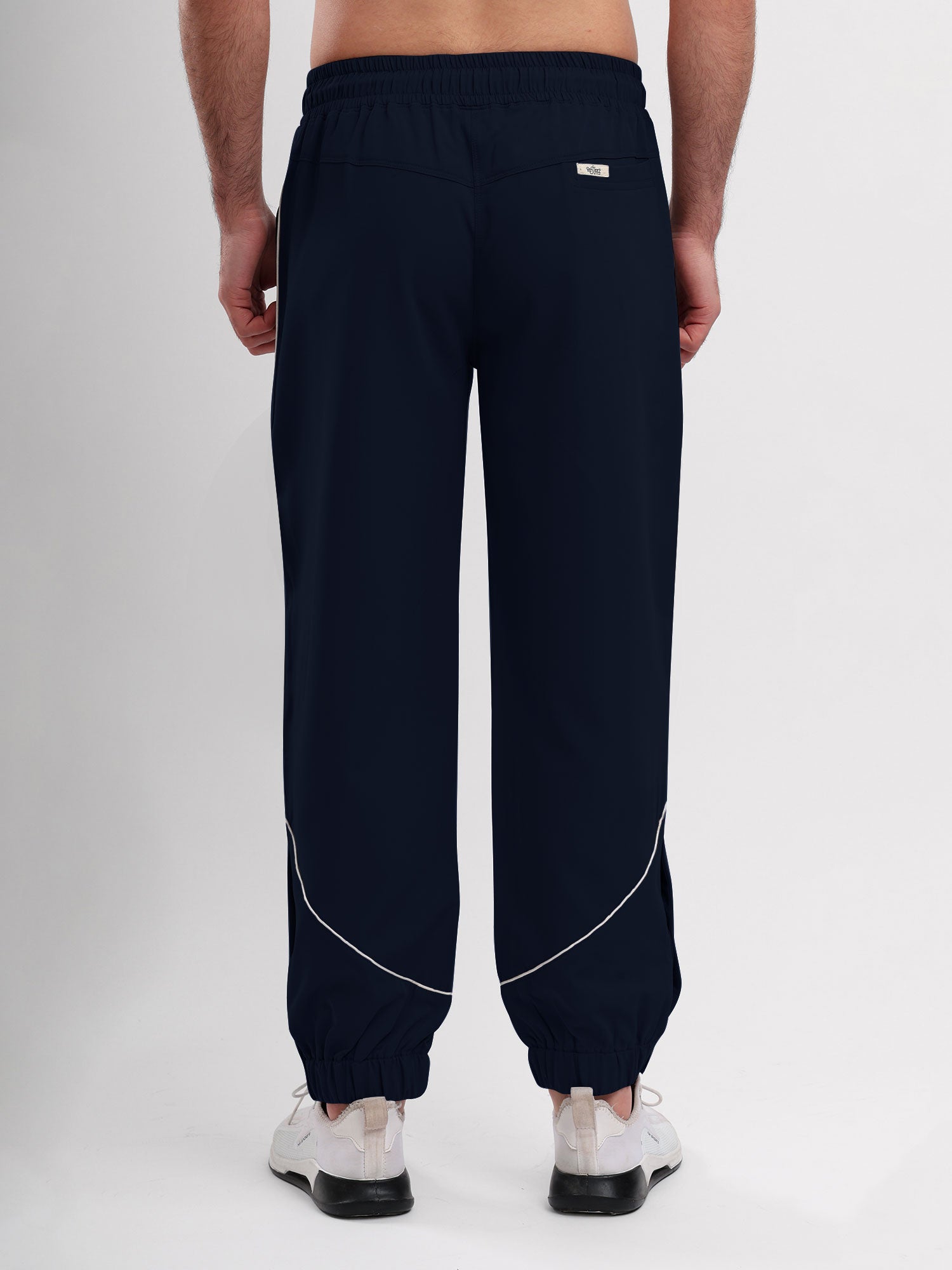 Men Active Jogger Track Pant with Reflective Piping Elastic Cuff and Zip Pockets