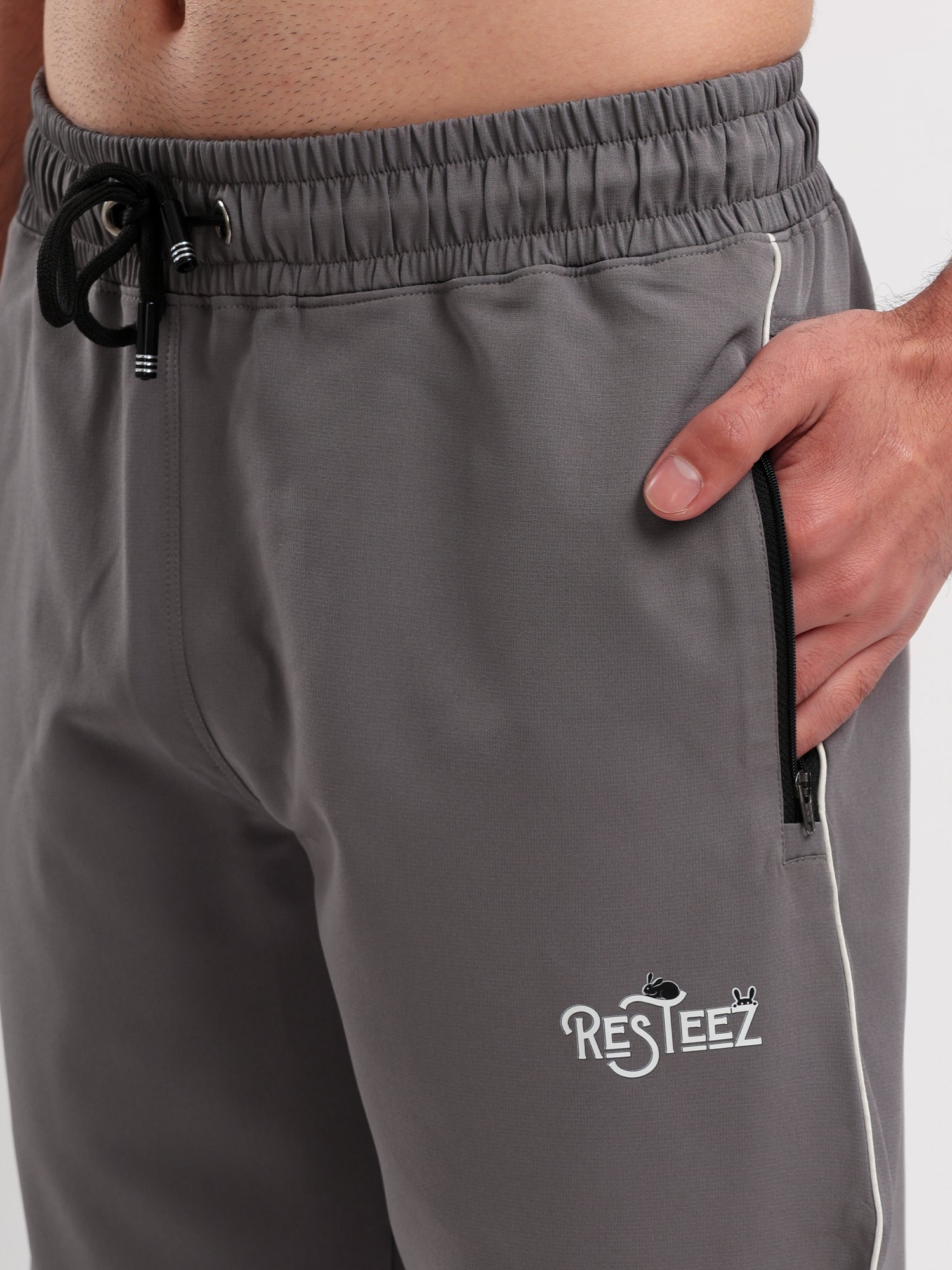Men Active Jogger Track Pant with Reflective Piping Elastic Cuff and Zip Pockets