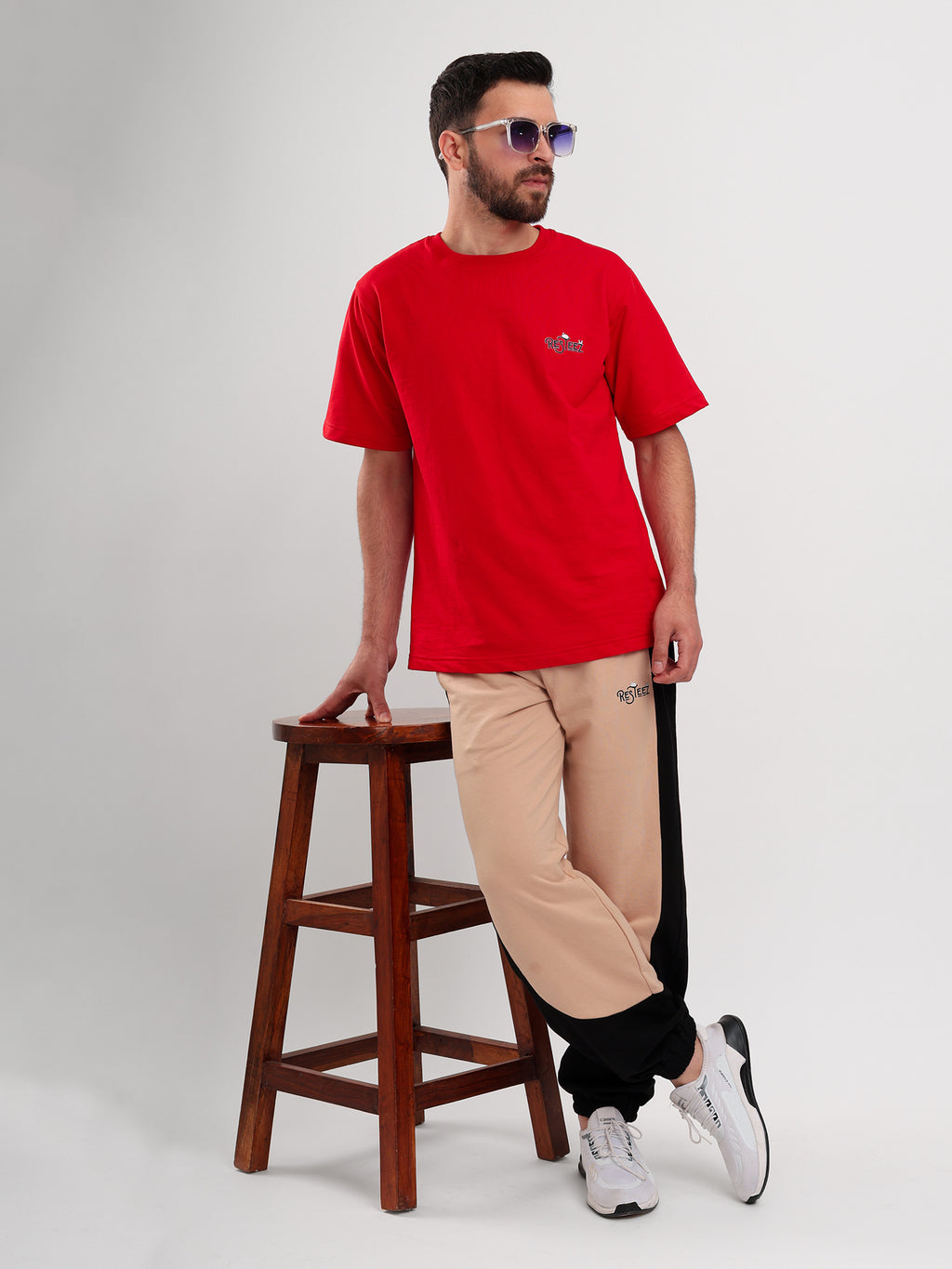 Men's Regular Fit Cotton Blend Track Pant with Side Panel Design, Elastic Waist & Drawstring