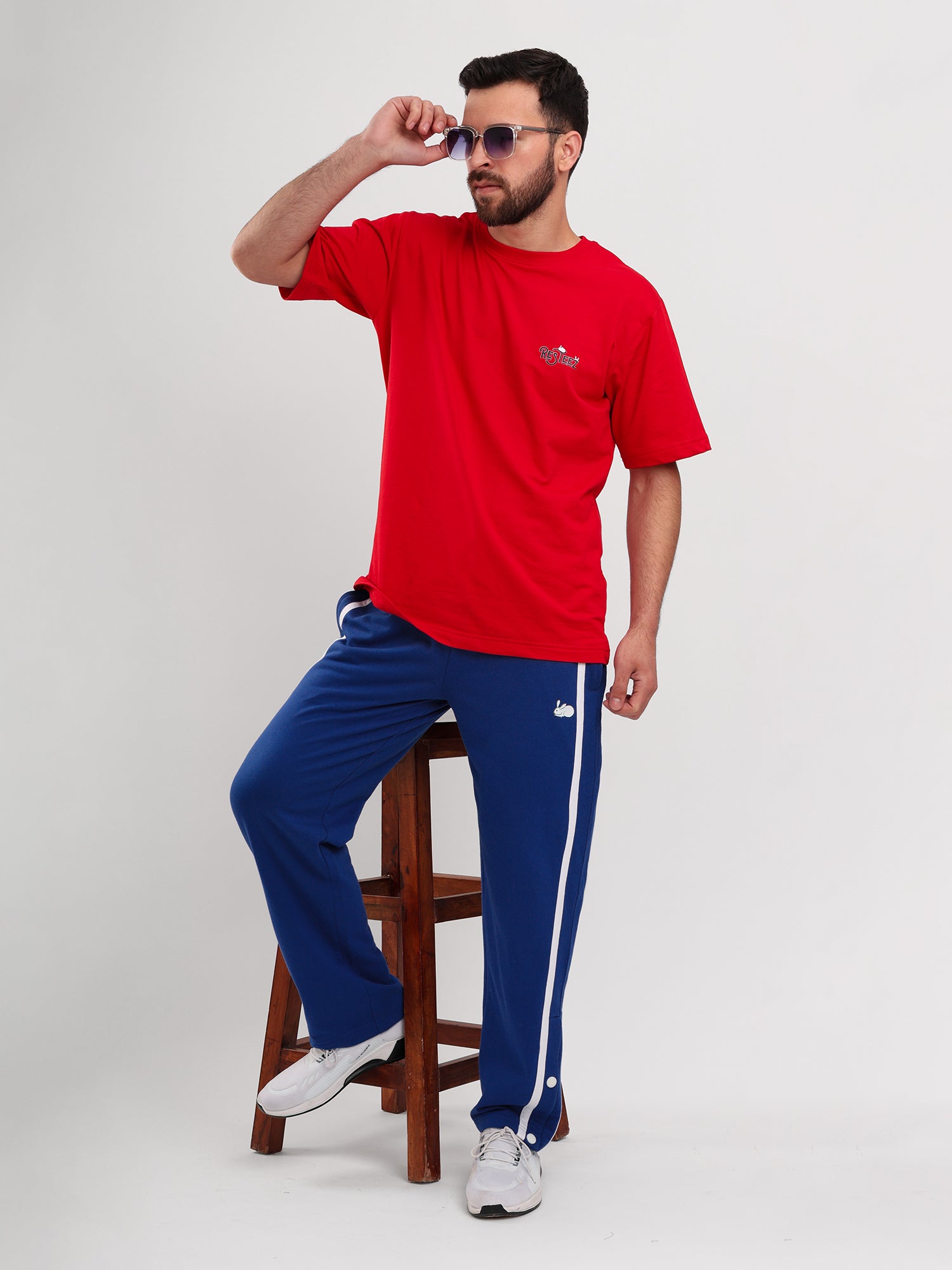 Men's Regular Fit Athletic Track Pant with Side Stripe, Snap Button Hem & Drawstring Waist