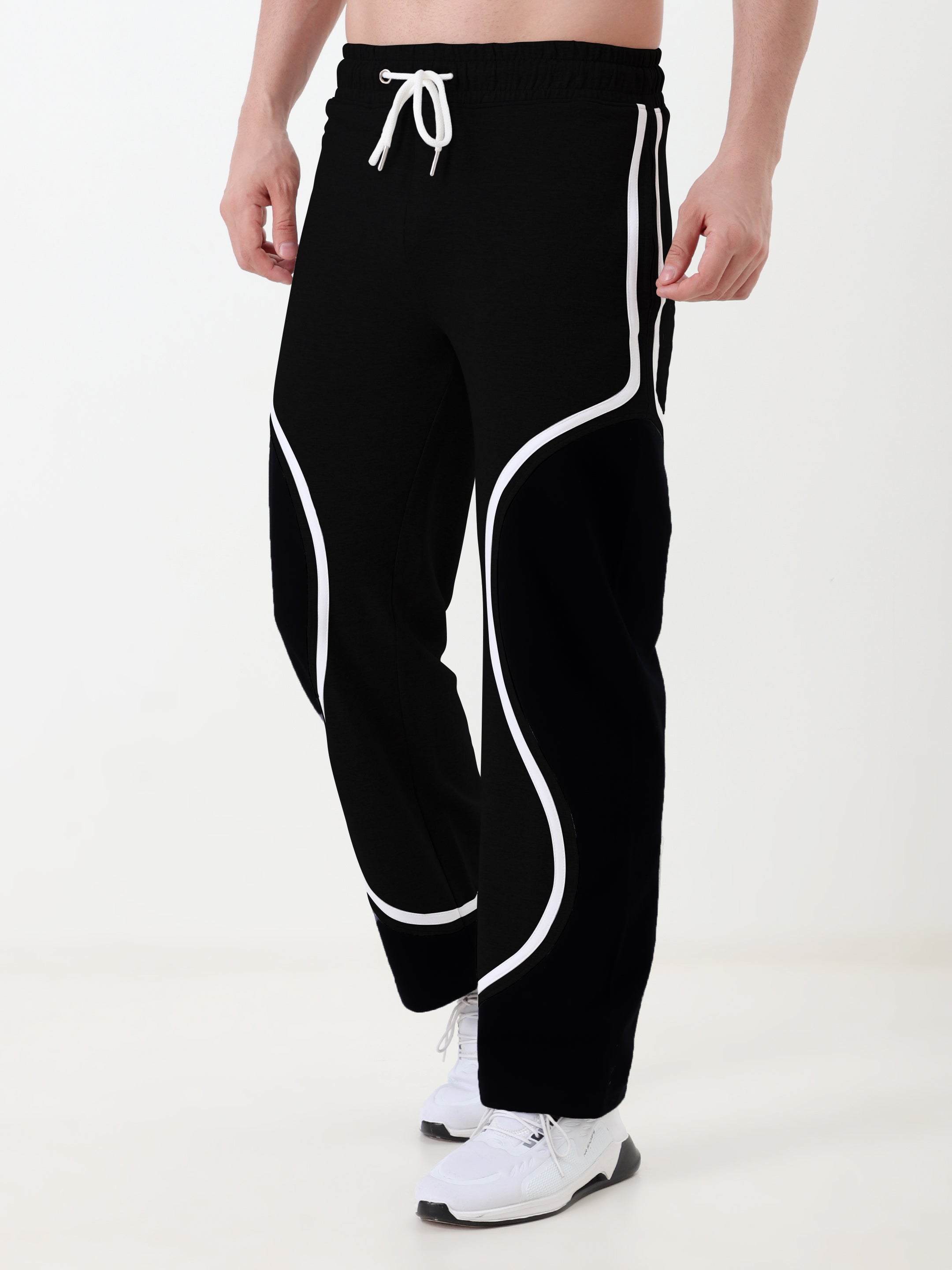 Men Regular Fit Track Pant with Contrast Panel Design and Drawstring Waist