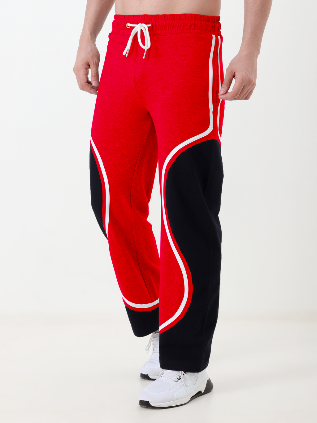 Men Regular Fit Track Pant with Contrast Panel Design and Drawstring Waist