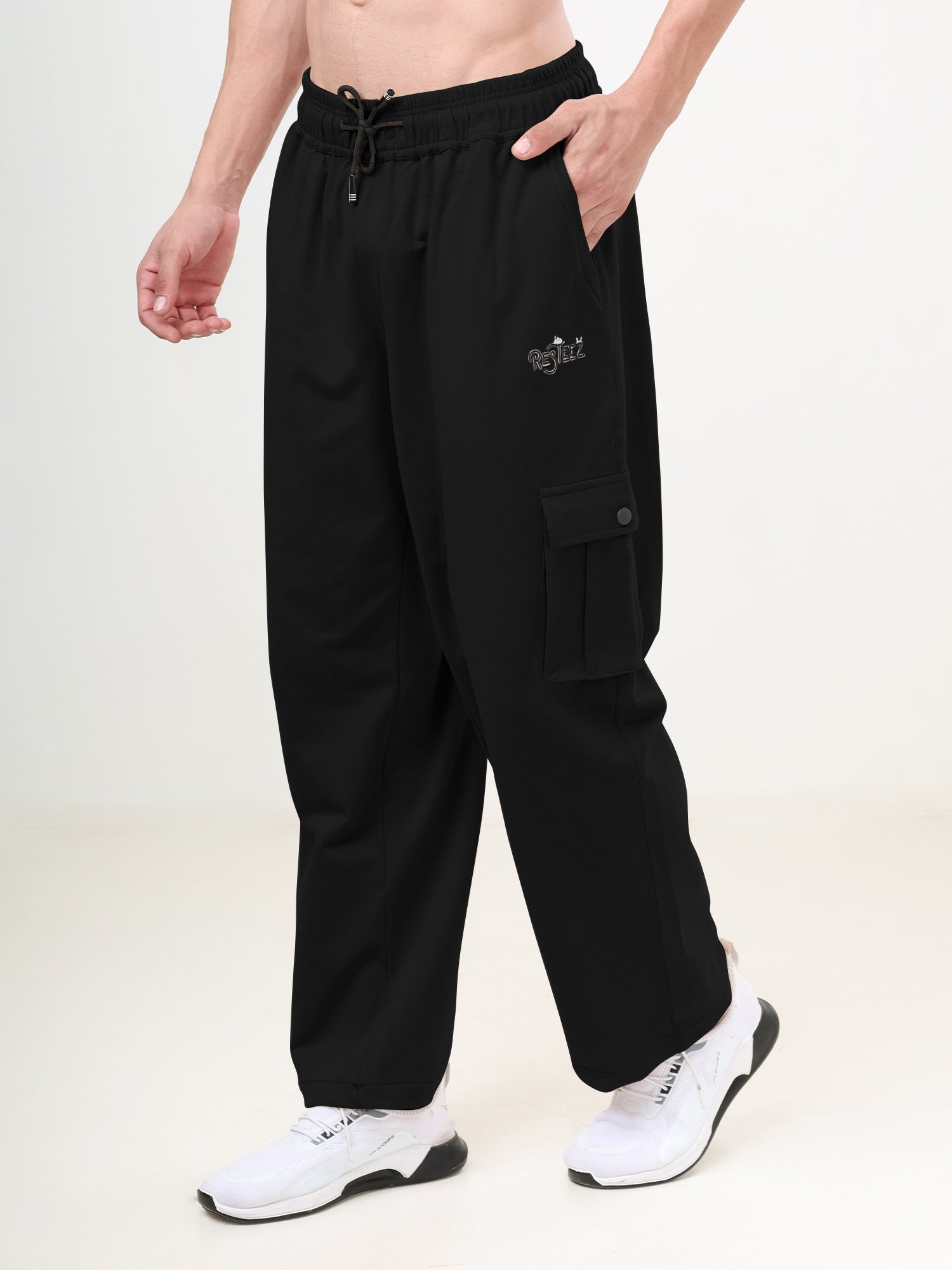 Men's Relaxed Fit Cargo Track Pants with Utility Pockets & Adjustable Drawstring