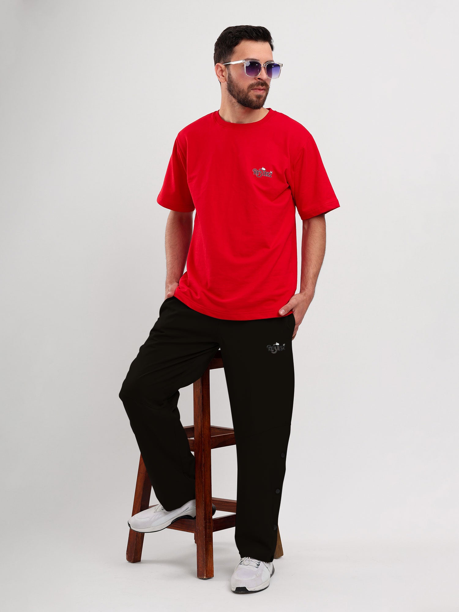 Men's Regular Fit Snap Button Track Pant with Elastic Waist, Drawstring & Straight Leg Design